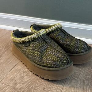 UGG Women’s Olive Green Slip-On Clog